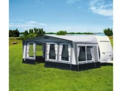 Brand Caravanvoortent Atrium 300