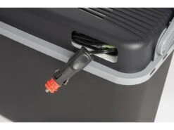 Autokoelbox - Arctic - 12 Volt - 12 Liter - Zwart/Grijs 10 Autokoelbox - Arctic - 12 Volt - 12 Liter - Zwart/Grijs -Bo Camp Winkel 57 2 autokoelbox artic 12 volt 12 liter zwart grijs 6702862